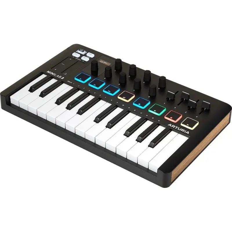 Prix Promo Arturia MiniLab 3 Black