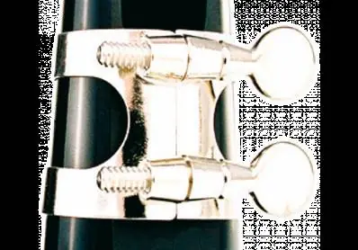 Petit Prix SML Paris 334N - ligature nickelée pour saxophone alto