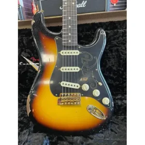 Usine Directe CUSTOM SHOP MASTERBUILT SRV SIGNATURE STRAT REL/CC - F3TSB