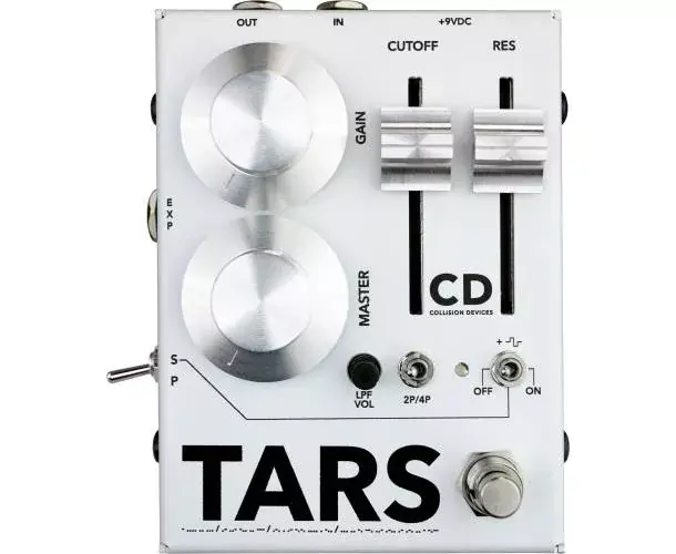 TARS SILVER ON WHITE Must-Have