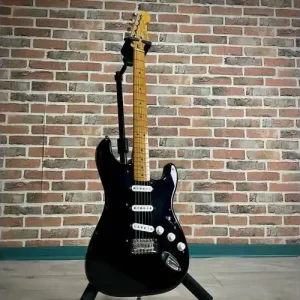 STRAT CV 50 STYLE GILMOUR Populaire