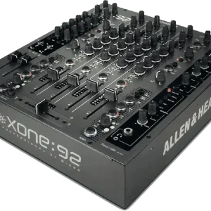 Allen & Heath XONE-92 - console dj 6 voies stéréo, 2 out stéréo Bon Marché