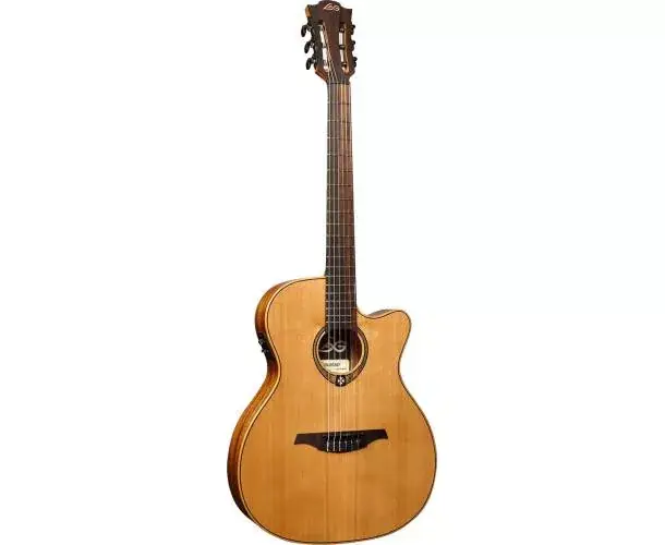 Achat Immédiat COUNTRY AUDITORIUM SLIM CUTAWAY ELECTRO
