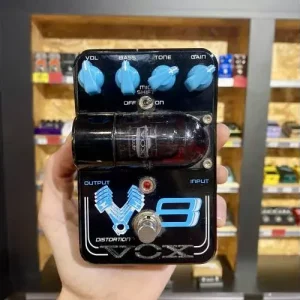DISTORTION V8 A LAMPES Prix Choc