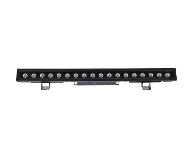 BARRE WASH LED 18 X 12W RGBW PIX IP65 Populaire