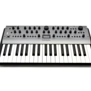 CARBON8 (37 KEYS) Offre Du Jour