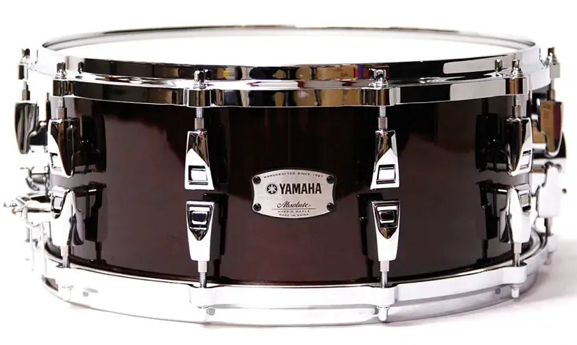 Acheter En Ligne YAMAHA Absolute Hybrid Maple Caisse Claire 14"x 6" Classic Walnut