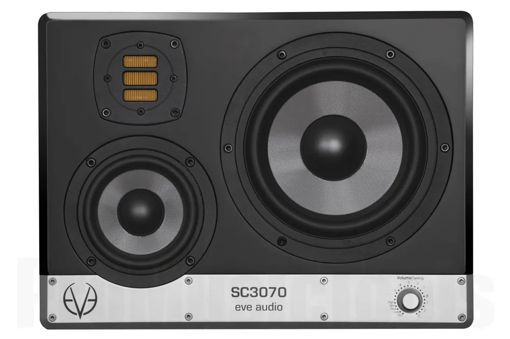 Promotion EVE Audio SC3070 right